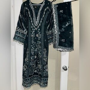 Exquisite Pakistani wear in Deep Blue